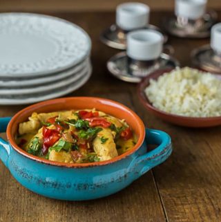 Simple coconut curry chicken served over rice. | ethnicspoon.com