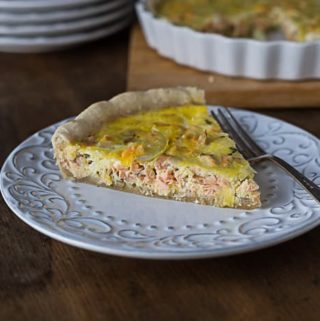 Salmon quiche with tarragon and shallots. | ethnicspoon.com