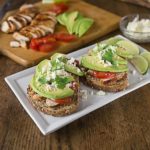 Try a Latin style open face sandwich. Layer some chili lime chicken with avocado, tomatoes and queso fresco for a healthy lunch or dinner! | ethnicspoon.com