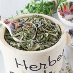 Make your own herbs de provence or "herbes de provence" for my French friends. A fabulous aromatic blend of herbs and you can make your own custom blend like I do. I prefer oregano, parsley, thyme, tarragon and lavender. You can also add savory and marjoram too. | ethnicspoon.com