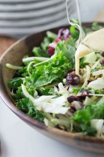 How about a salad with super foods? Try Eat Smart shake ups raspberry acai salad with a tangy and sweet dressing! The Eat Smart salad kits are perfect to complement any weeknight meal. All the beautifully fresh ingredients are packed into one delicious bag for your convenience, toppings and all! | ethnicspoon.com