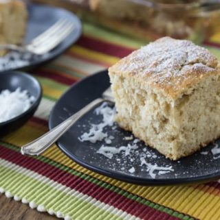 You are going to love making this easy kid friendly from scratch cake recipe that has tropical Caribbean. Jamaican Toto is a popular Caribbean coconut cake that is a simple and delicious spice cake that dates back to colonial times. | ethnicspoon.com