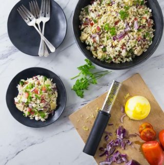 Try a fresh and delicious Mediterranean orzo pasta salad at your next family gathering. This is a great salad to take along to events or serve at a dinner party. This is easy and delicious salad recipe with tomatoes, feta cheese, Kalamata olives, and artichoke hearts among other things. | ethnicspoon.com